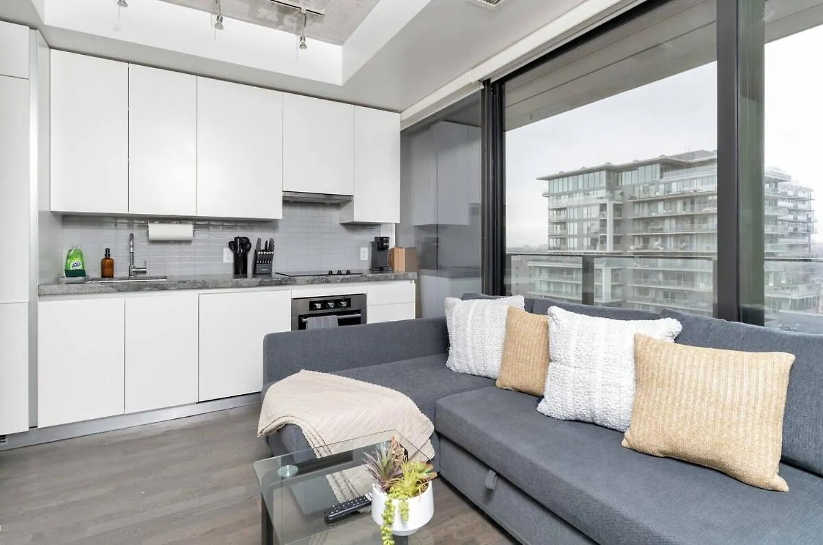 Apartment King St W Getaway Perfect For Food Lovers Toronto