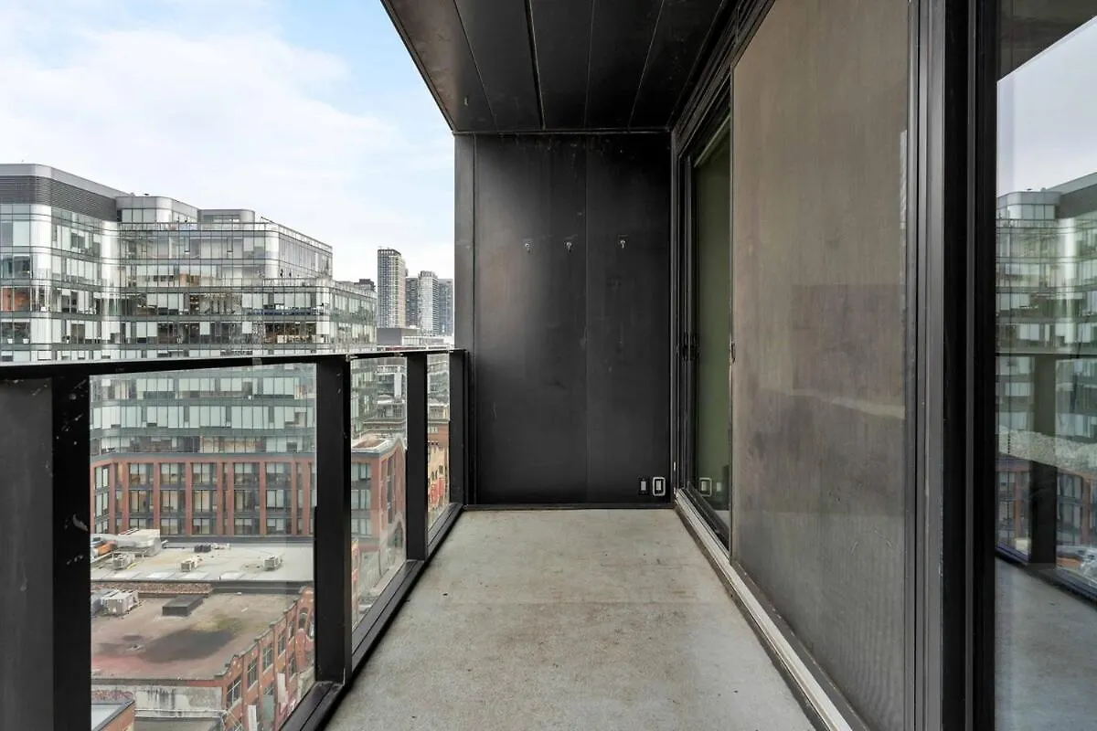 King St W Getaway Perfect For Food Lovers Toronto